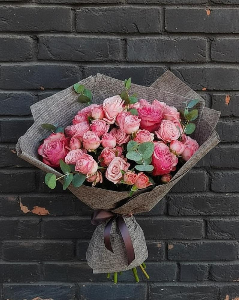 Букет цветов из: Розы в Поселок Чайковского