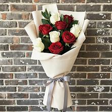 Букет цветов из:  Розы в Поселок Чайковского