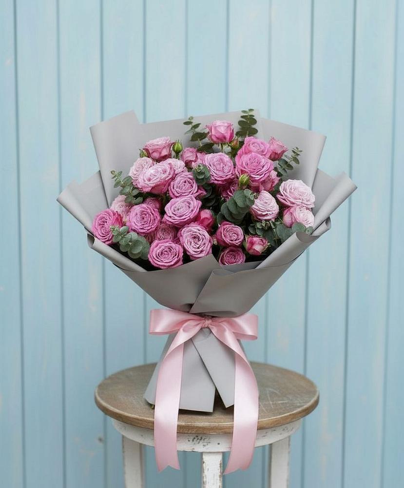 Букет цветов из: Розы в Поселок Чайковского