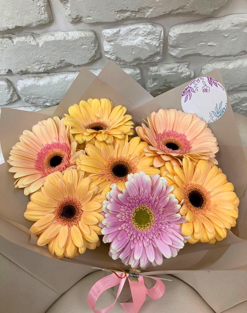 Букет цветов из: Герберы в Поселок Чайковского