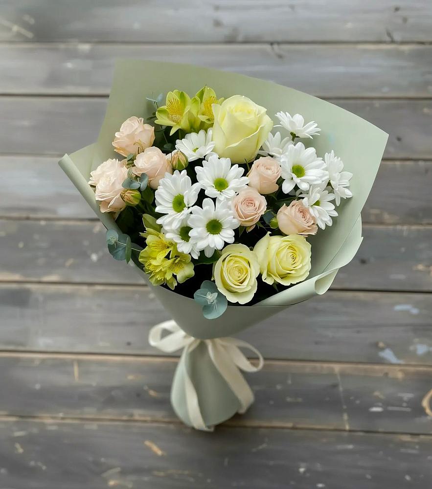 Букет цветов из: Альстромерии, Розы и Хризантемы в Поселок Чайковского
