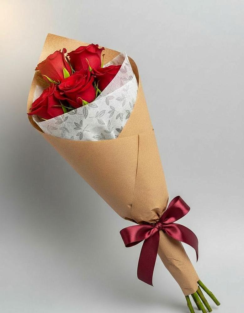 Букет цветов из: Розы в Поселок Чайковского
