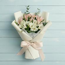 Букет цветов из:  Альстромерии в Поселок Чайковского