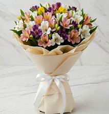 Букет цветов из:  Альстромерии в Поселок Чайковского