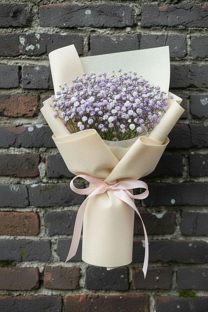 Букет цветов из: Гипсофила в Поселок Чайковского