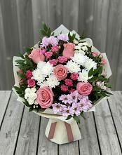 Букет цветов из:  Альстромерии, Гвоздики, Розы и Хризантемы в Поселок Чайковского