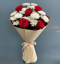 Букет цветов из:  Розы и Хризантемы в Поселок Чайковского