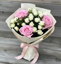 Букет цветов из:  Розы в Поселок Чайковского