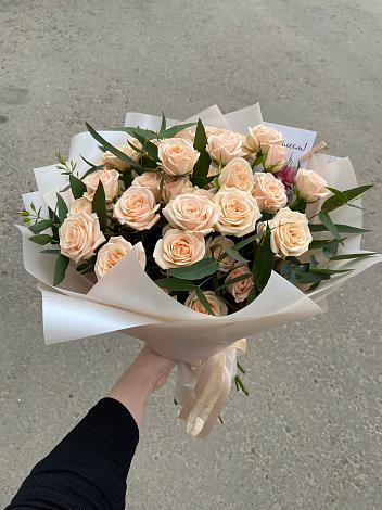 Букет Кремовые розы Латте в Поселок Чайковского