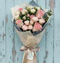 Букет цветов из:  Розы #REPLACE_PRED# Поселок Чайковского