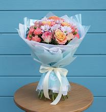 Букет цветов из:  Хризантемы и Розы в Поселок Чайковского