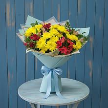 Букет цветов из:  Альстромерии и Хризантемы в Поселок Чайковского