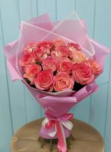 Букет 15 Розовых роз Равель в Поселок Чайковского