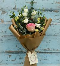 Букет цветов из:  Розы и Лизиантусы #REPLACE_PRED# Поселок Чайковского