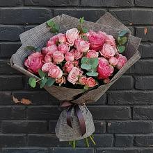 Букет цветов из:  Розы в Поселок Чайковского